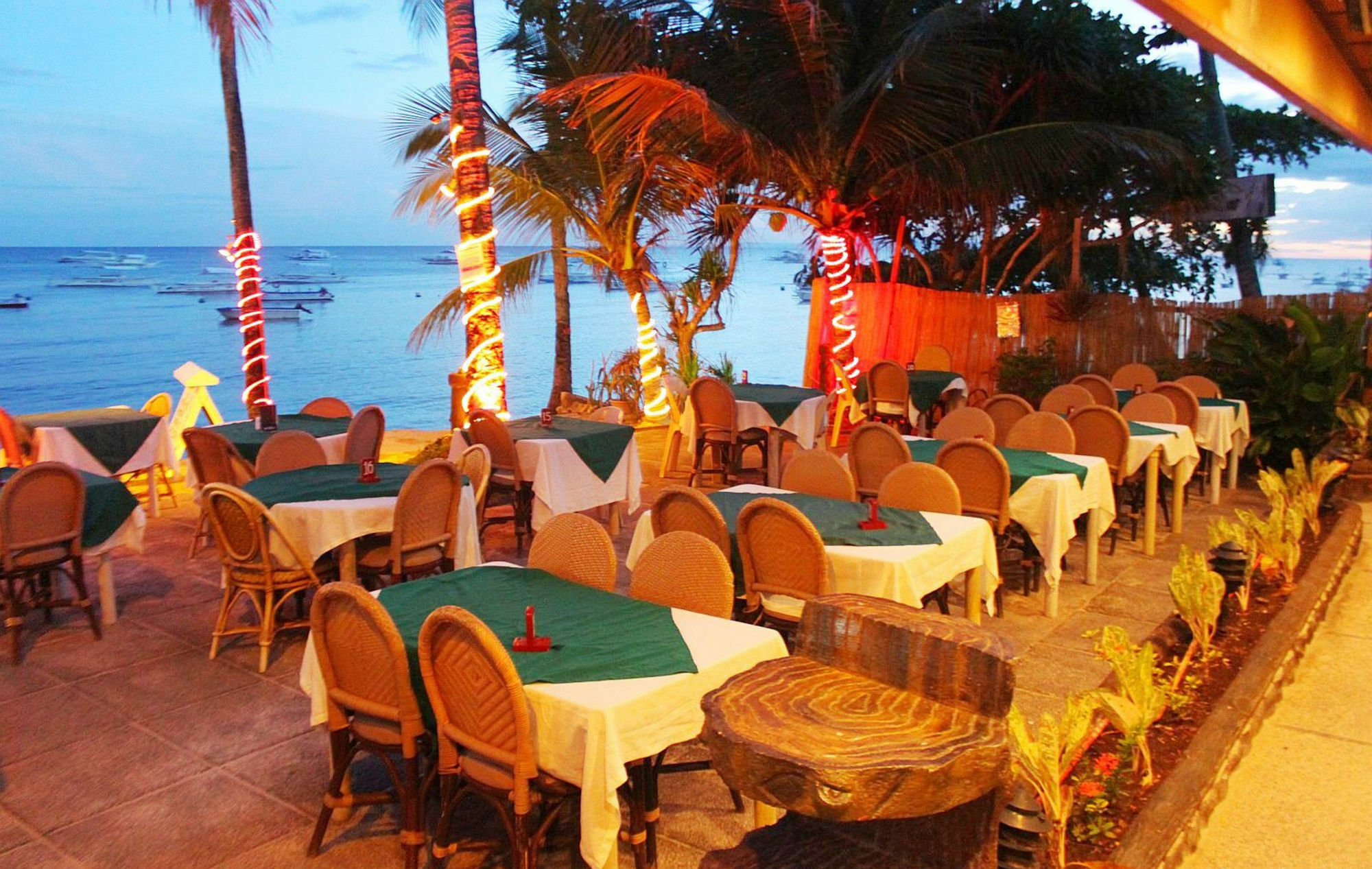 Lost Horizon Beach Dive Resort Bohol Dış mekan fotoğraf